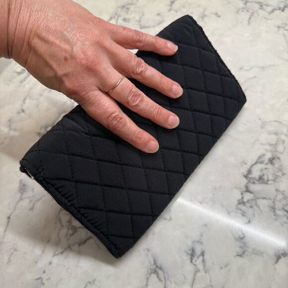Vera Bradley Quilted Black Women's wallet Clutch - Picture 6 of 6